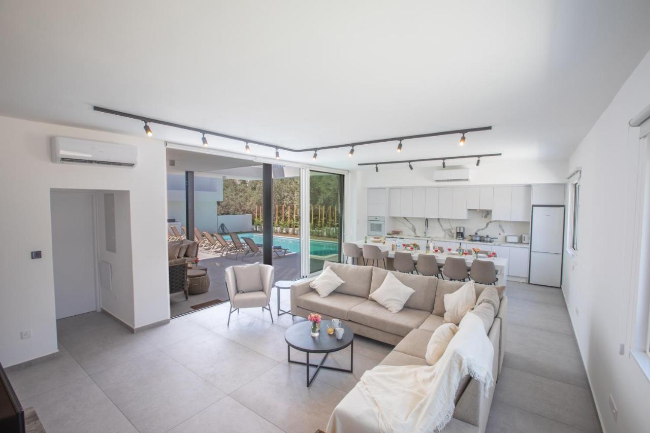 Kube Luxury Villas Айя-Напа Экстерьер фото